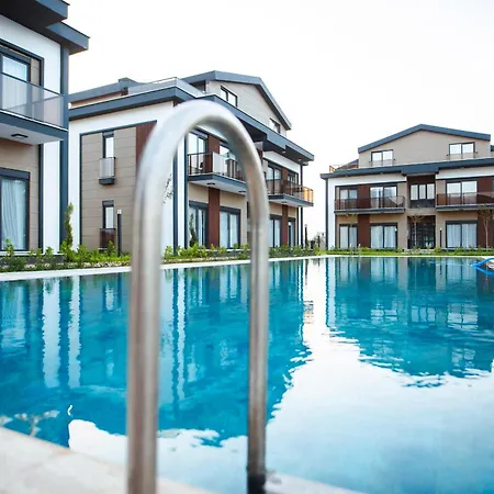First Class By Antalya Suites Serik Exterior photo